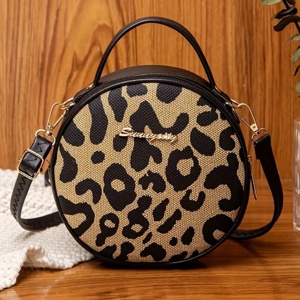 Vibrant Leopard Print Round Handbag Crossbody Bag with Zipper Closure - Picture 2 of 6